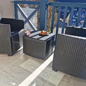 D'une Avec Balcon A Cauterets